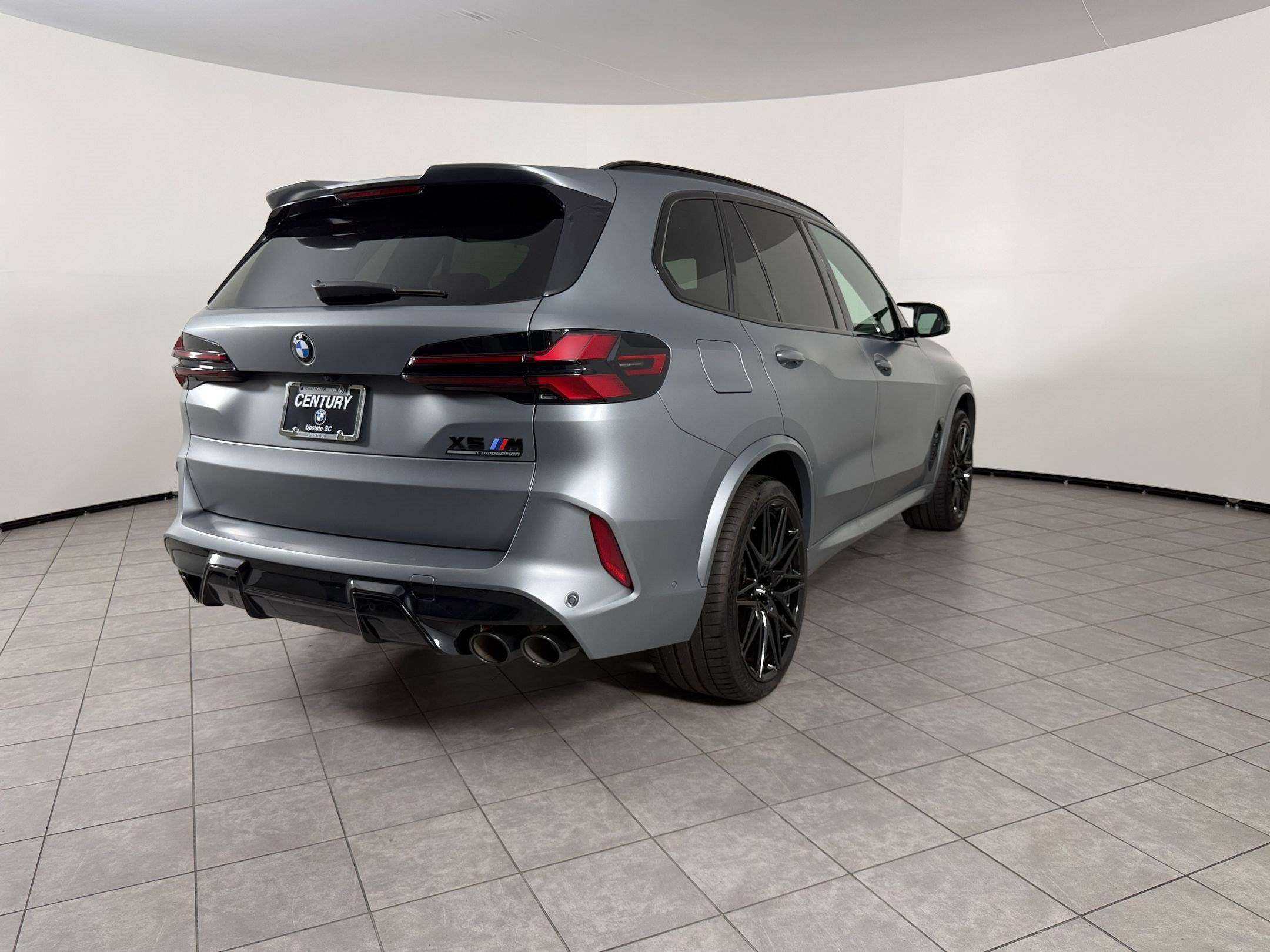 New 2026 BMW X5 M Competition w/ Executive Package AWD/4WD image 9