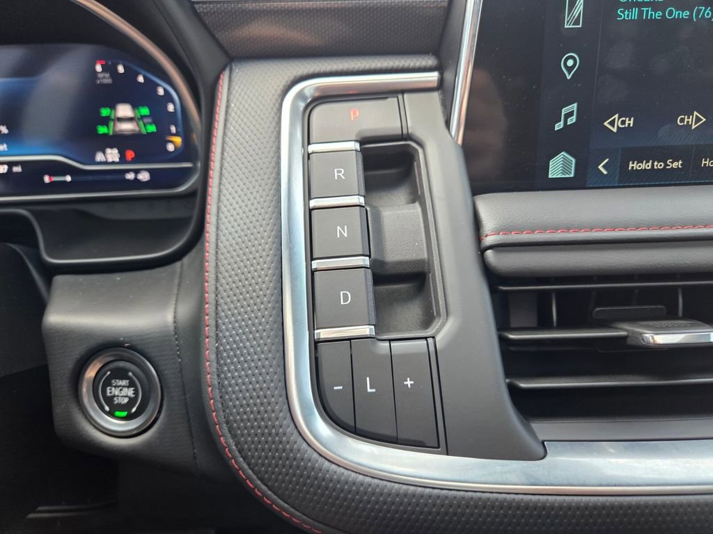 Used 2023 Chevrolet Tahoe RST w/ Luxury Package AWD/4WD image 31