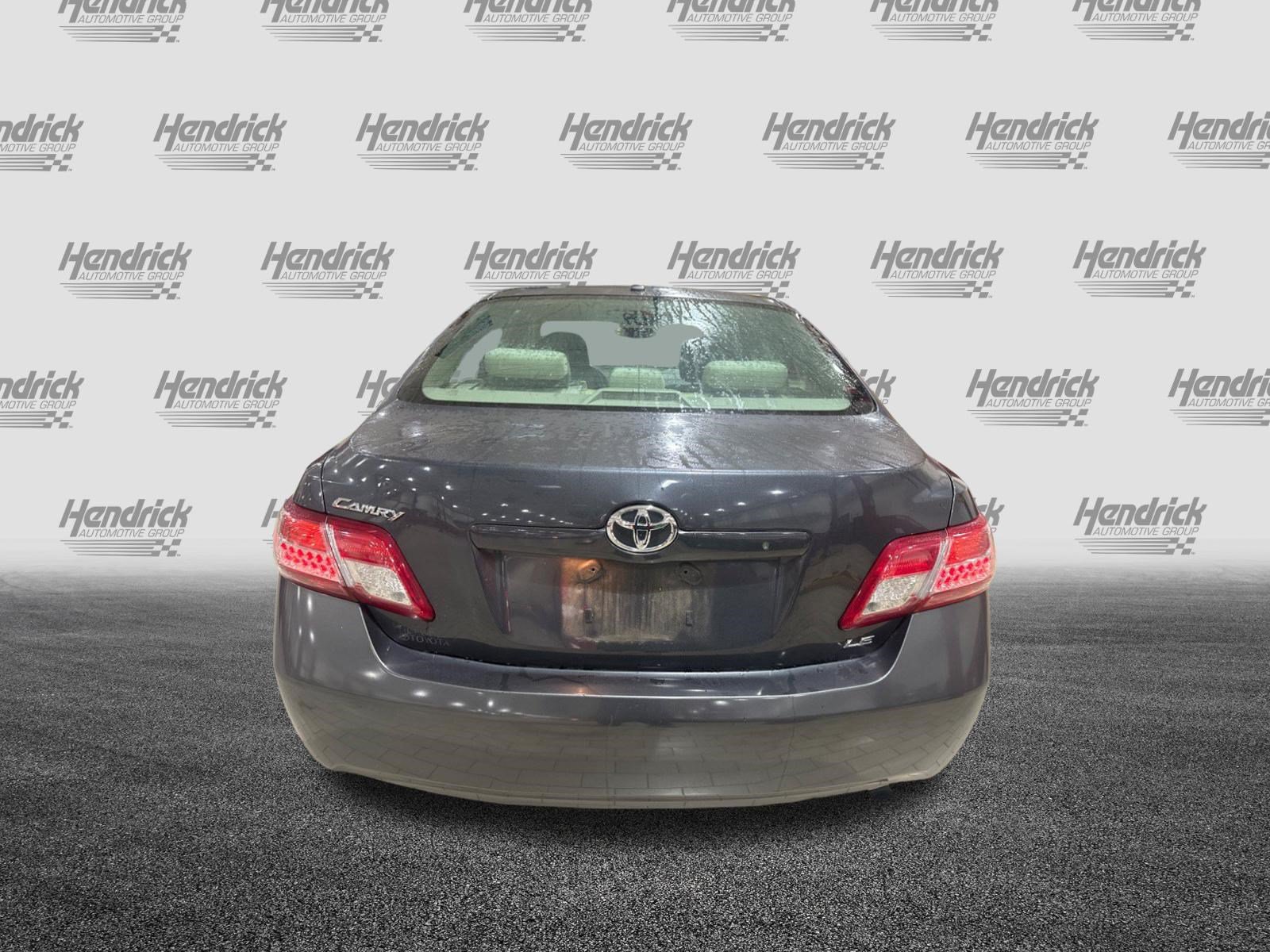 Used 2010 Toyota Camry LE FWD image 42