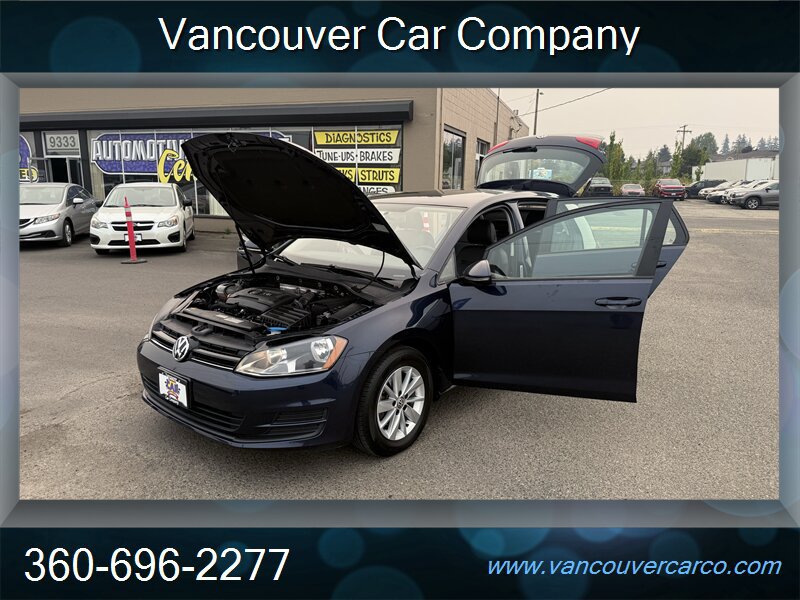 Used 2015 Volkswagen Golf S FWD image 30