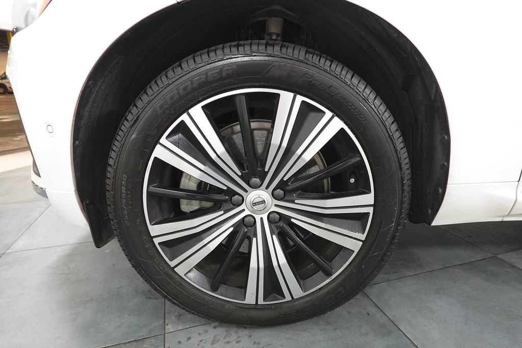 Used 2022 Volvo XC60 T8 Inscription w/ Advanced Package image 36