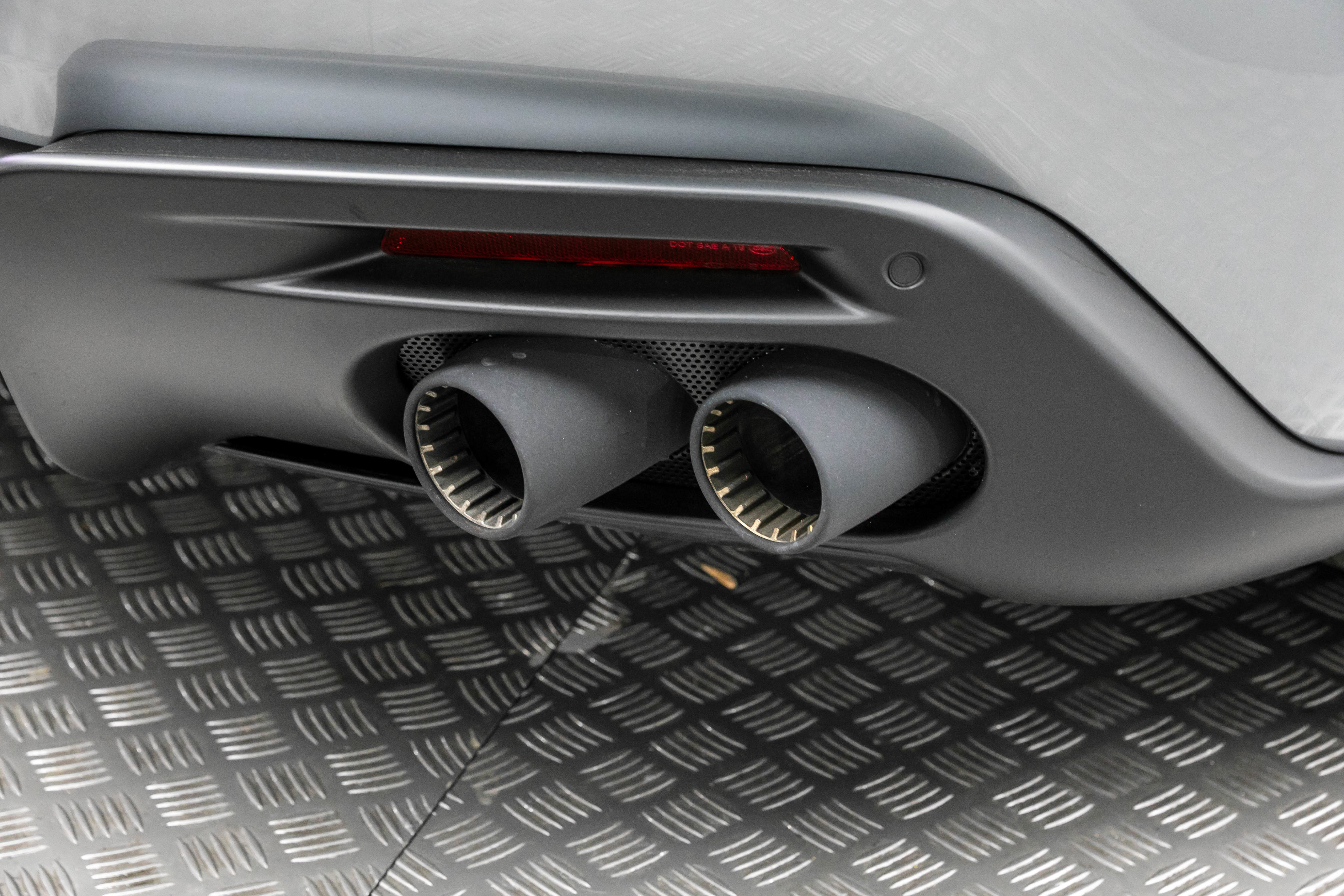 Certified 2024 Ferrari Roma image 40