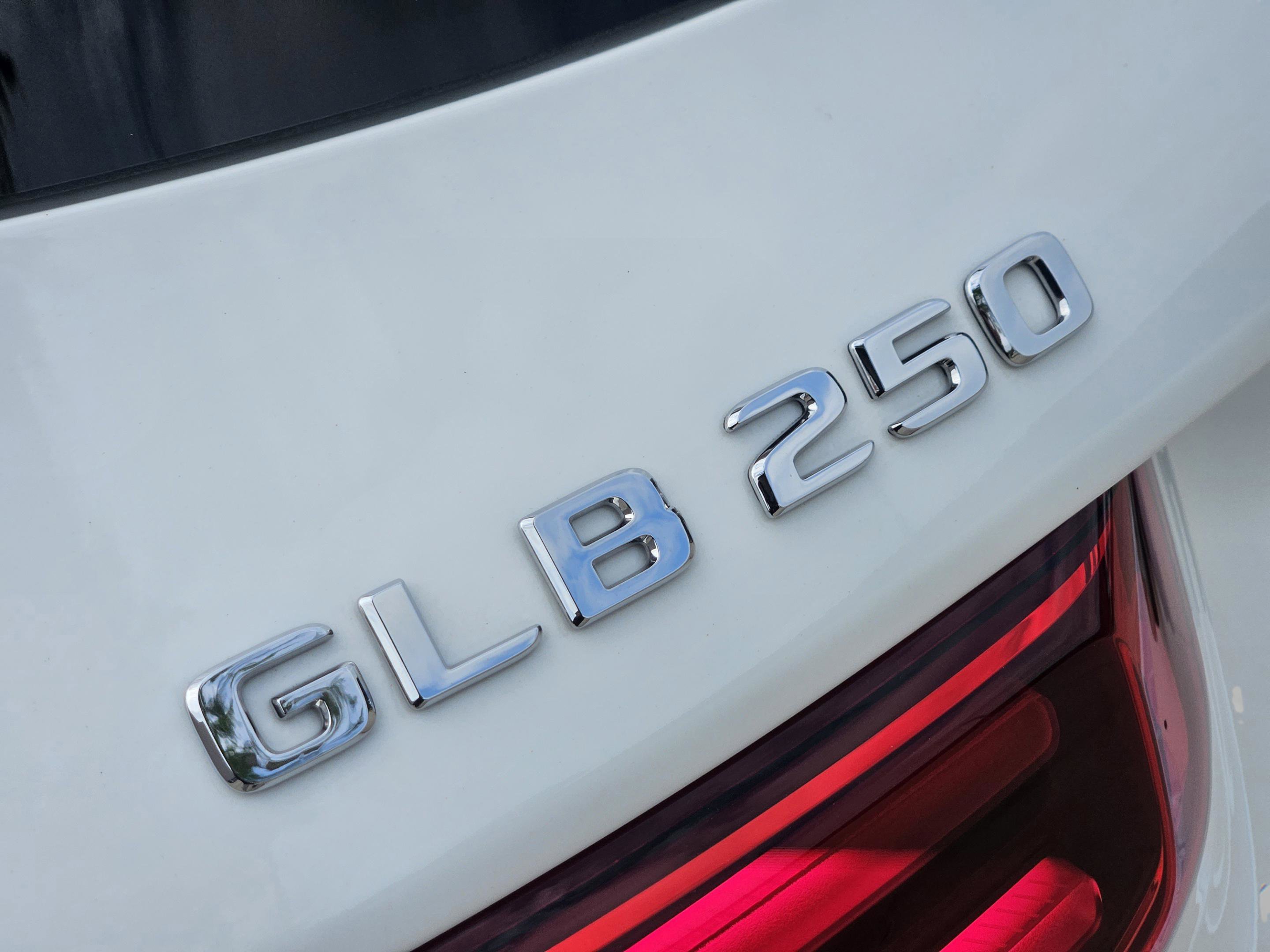 Certified 2026 Mercedes-Benz GLB 250 image 9