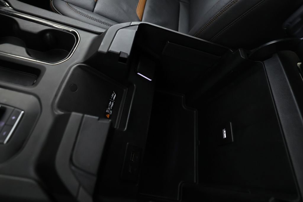 Used 2024 GMC Sierra 1500 AT4 w/ Technology Package image 41