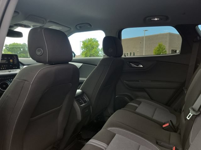 Certified 2025 Chevrolet Blazer LT w/ Convenience Package FWD image 9