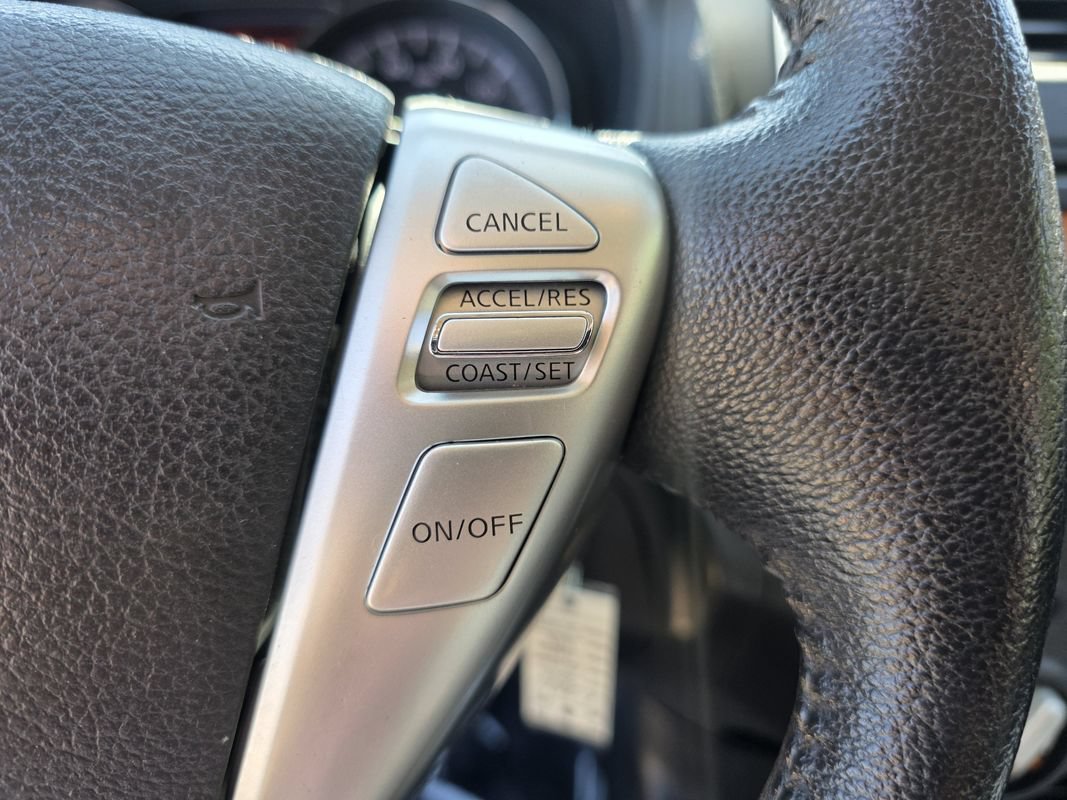 Used 2014 Nissan Versa Note SV FWD image 26