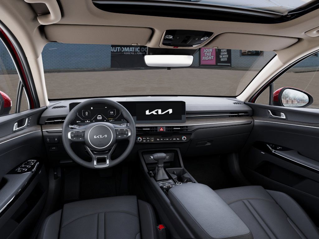 New 2025 Kia K5 EX image 14