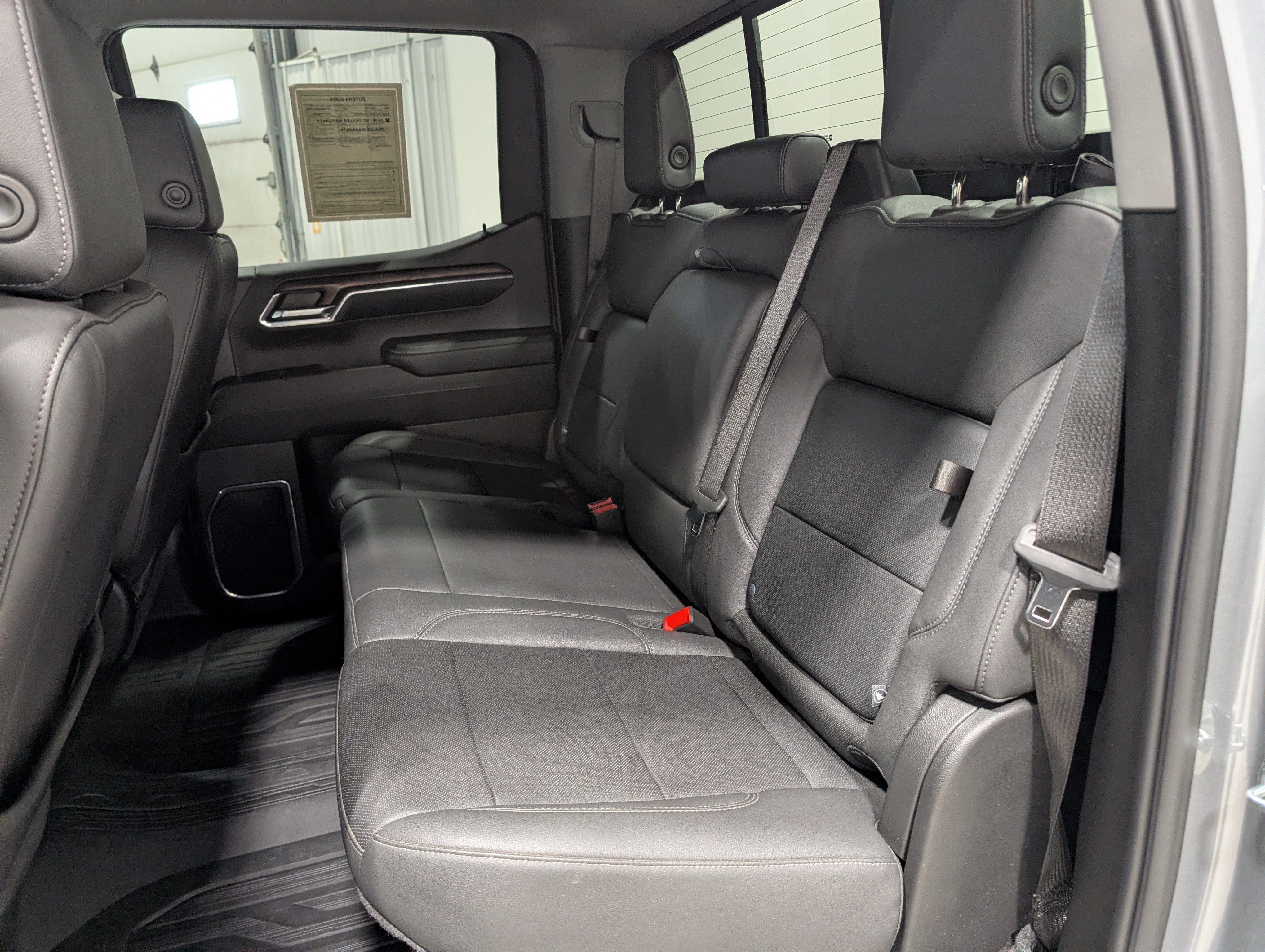Used 2024 GMC Sierra 1500 SLT w/ SLT Premium Plus Package AWD/4WD image 17