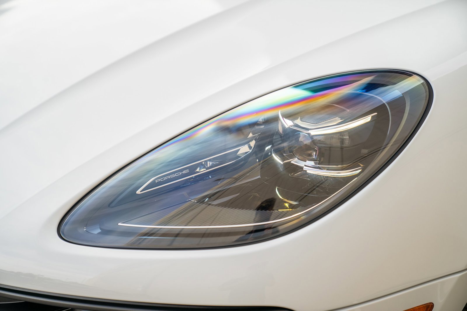 Certified 2026 Porsche Macan AWD/4WD image 29