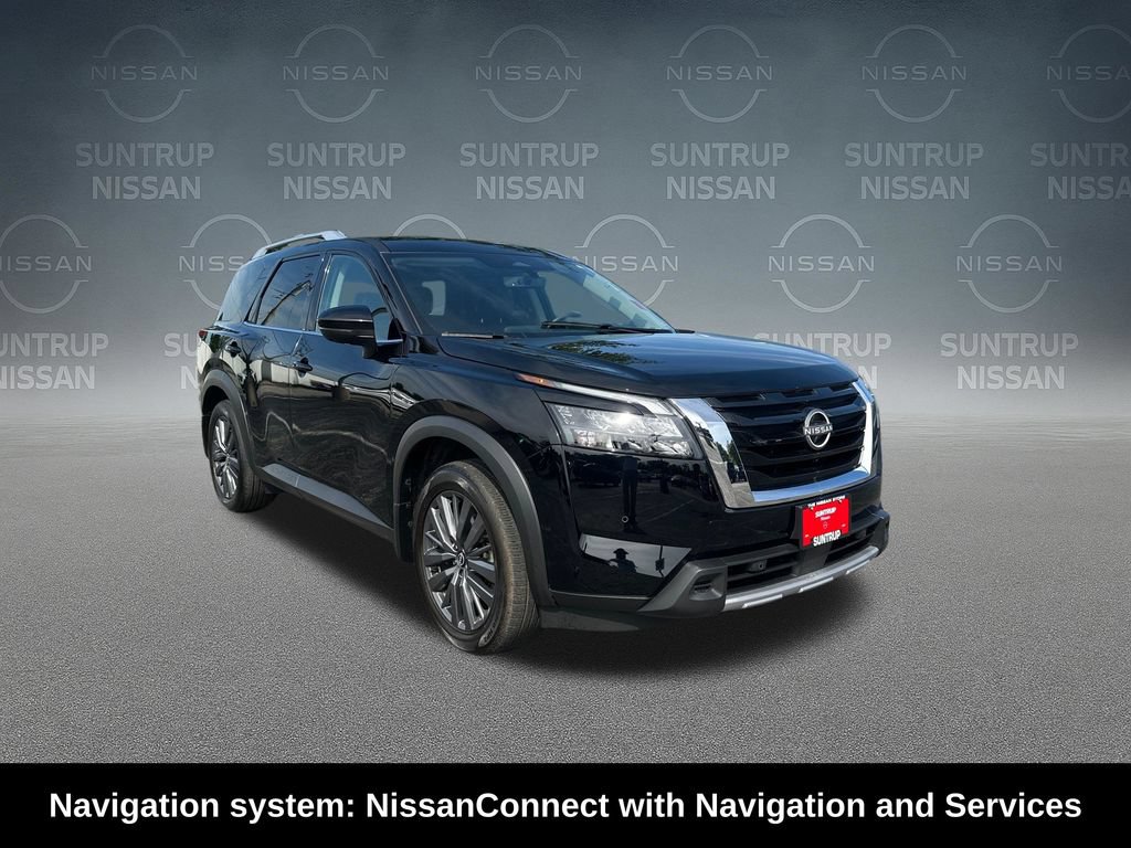 Used 2025 Nissan Pathfinder SL w/ SL Premium Package FWD image 9