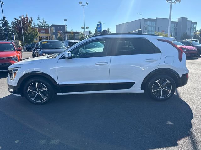 Certified 2024 Kia Niro FWD image 9