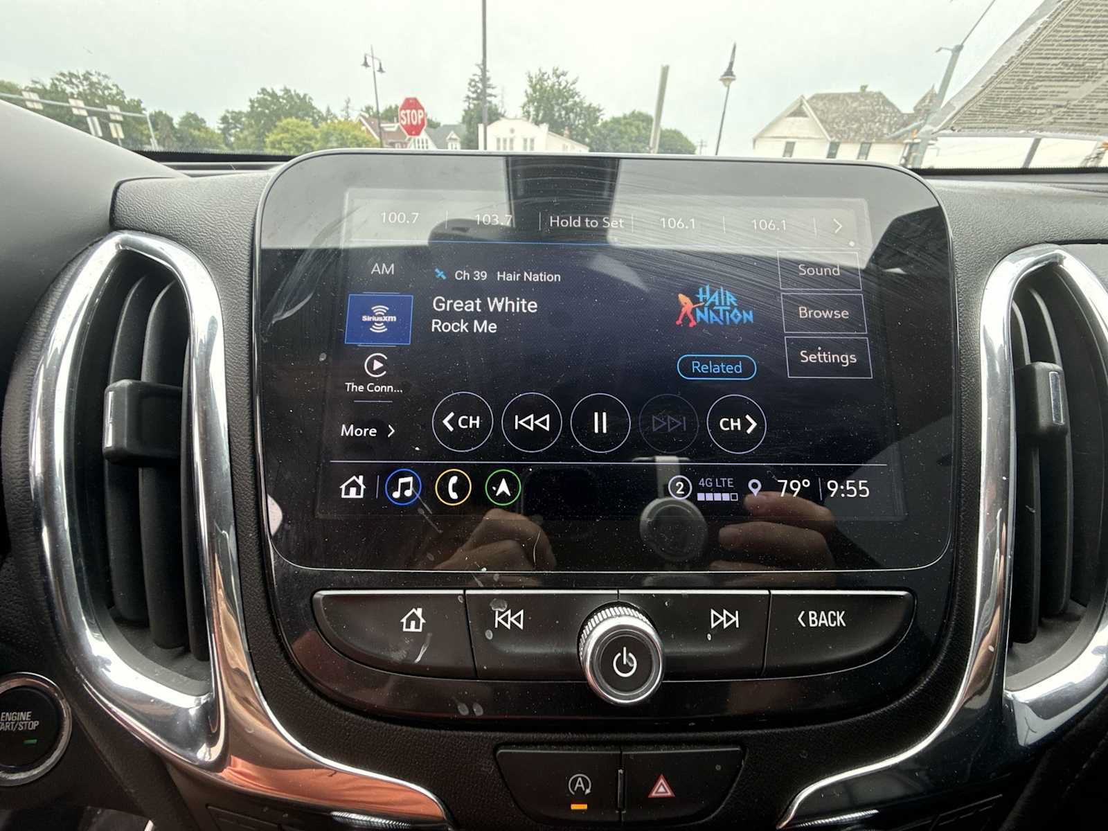 Certified 2023 Chevrolet Equinox Premier AWD/4WD image 13