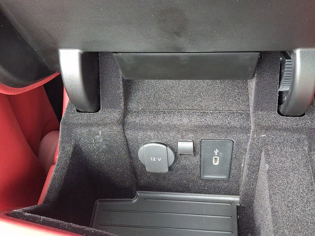 Used 2021 Porsche Panamera GTS image 26