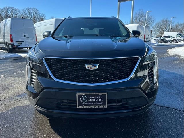 Used 2019 Cadillac XT4 Sport image 2