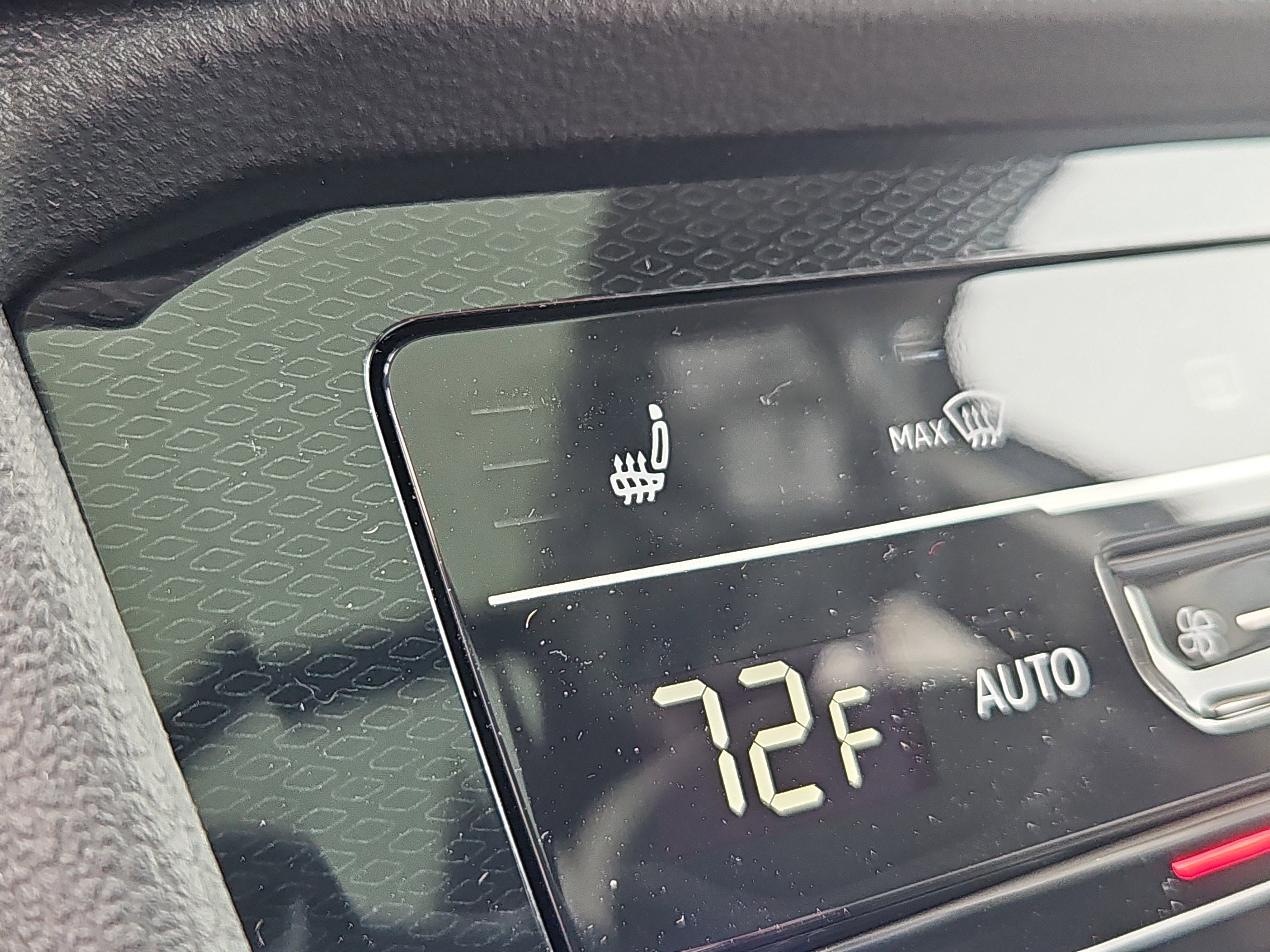 New 2026 Volkswagen Taos SE AWD/4WD image 11