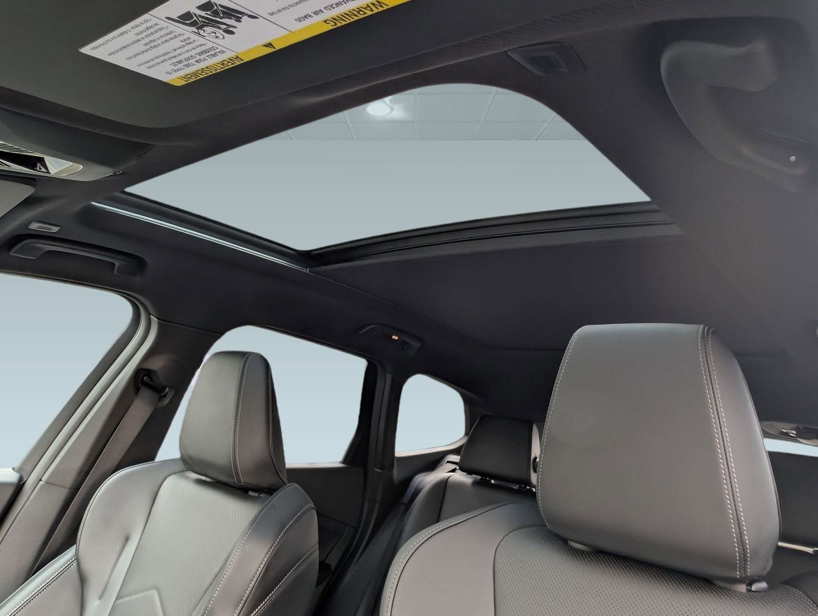 Used 2025 BMW X1 M35i image 15