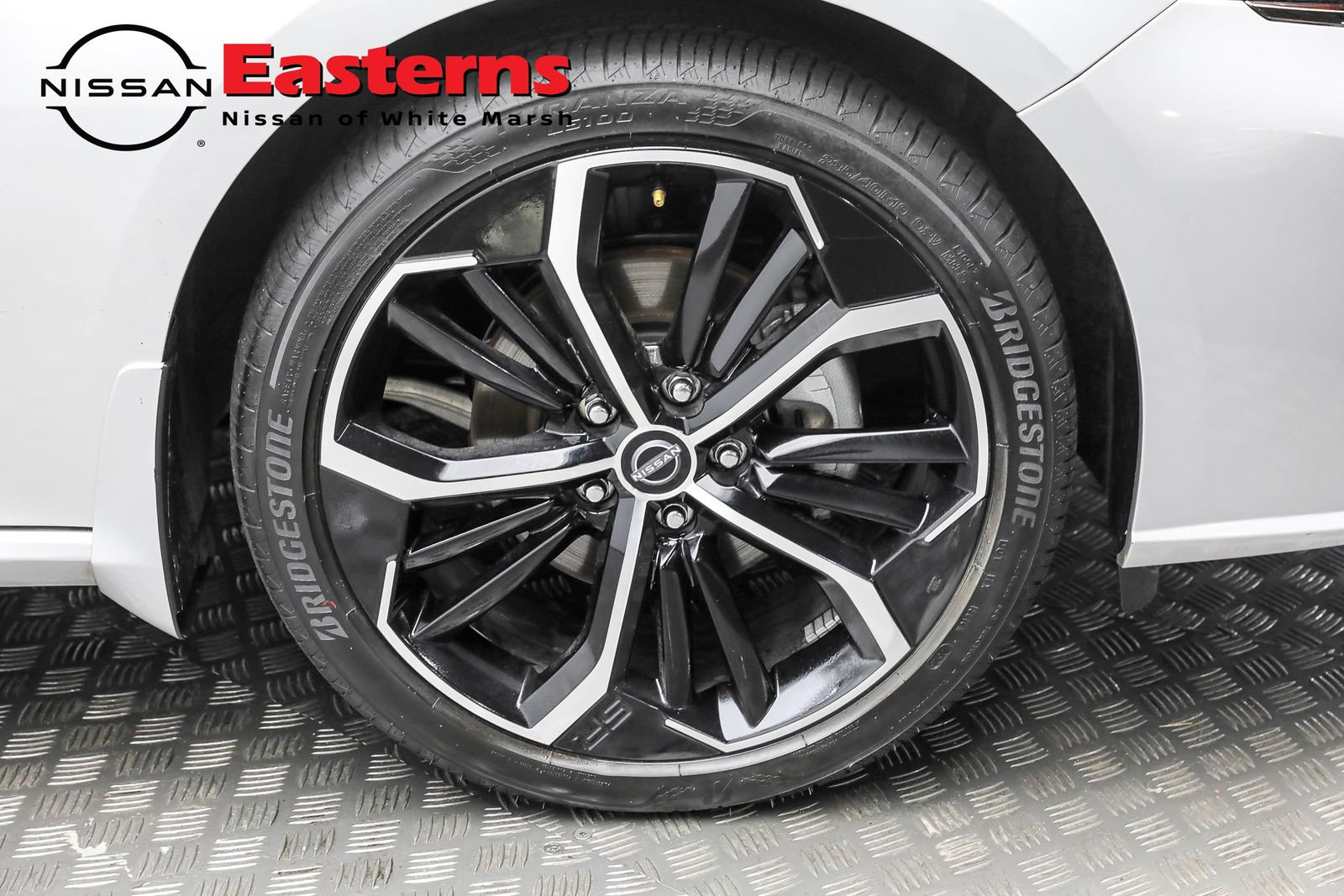 Used 2023 Nissan Altima 2.5 SR FWD image 27