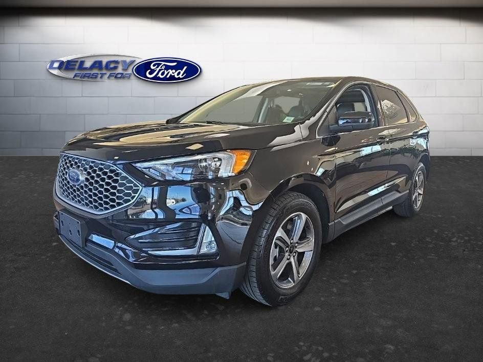 Used 2023 Ford Edge SEL w/ Convenience Package image 1