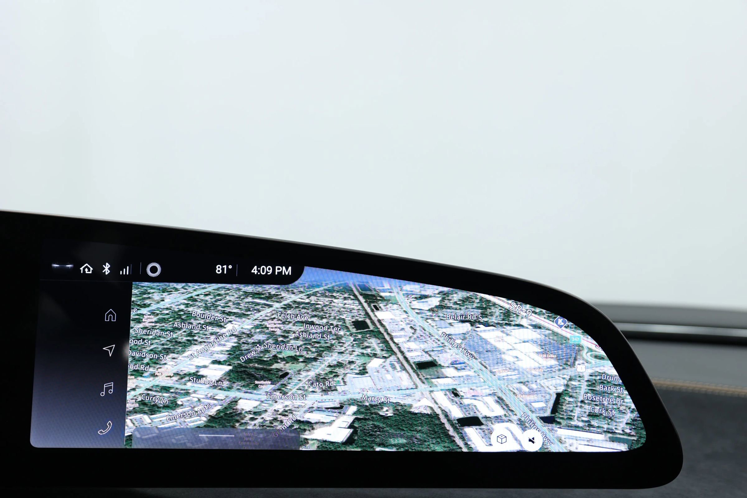Used 2023 Lucid Air Grand Touring image 32