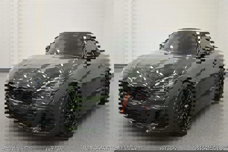 Used 2025 BMW Z4 M40i w/ Edition image 3