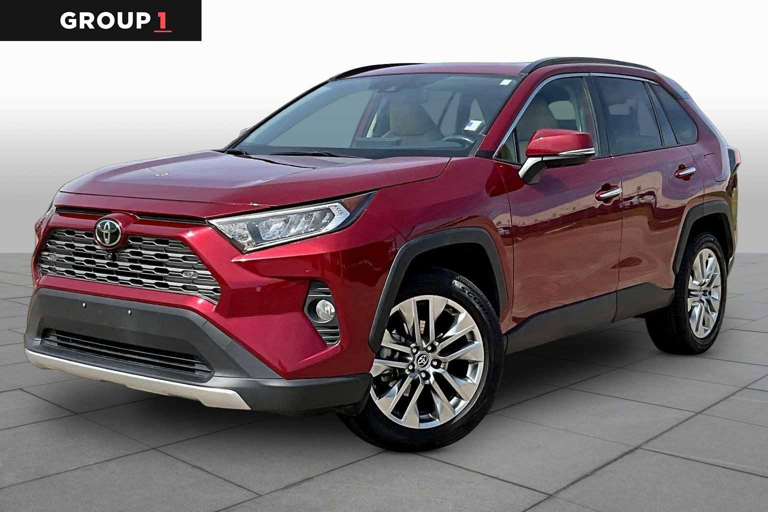 Used 2019 Toyota RAV4 Limited image 1