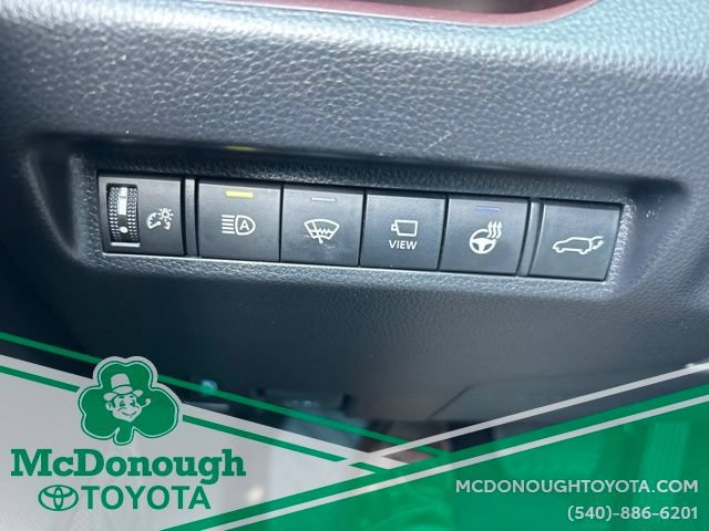 Used 2019 Toyota RAV4 Limited AWD/4WD image 19