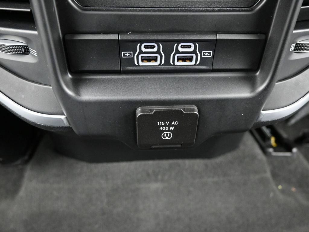 Used 2021 RAM 1500 Big Horn image 17