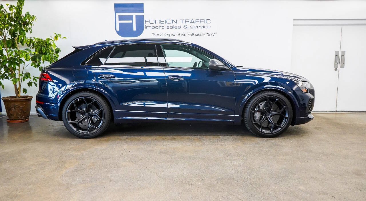 Used 2026 Audi RS Q8 performance AWD/4WD image 14