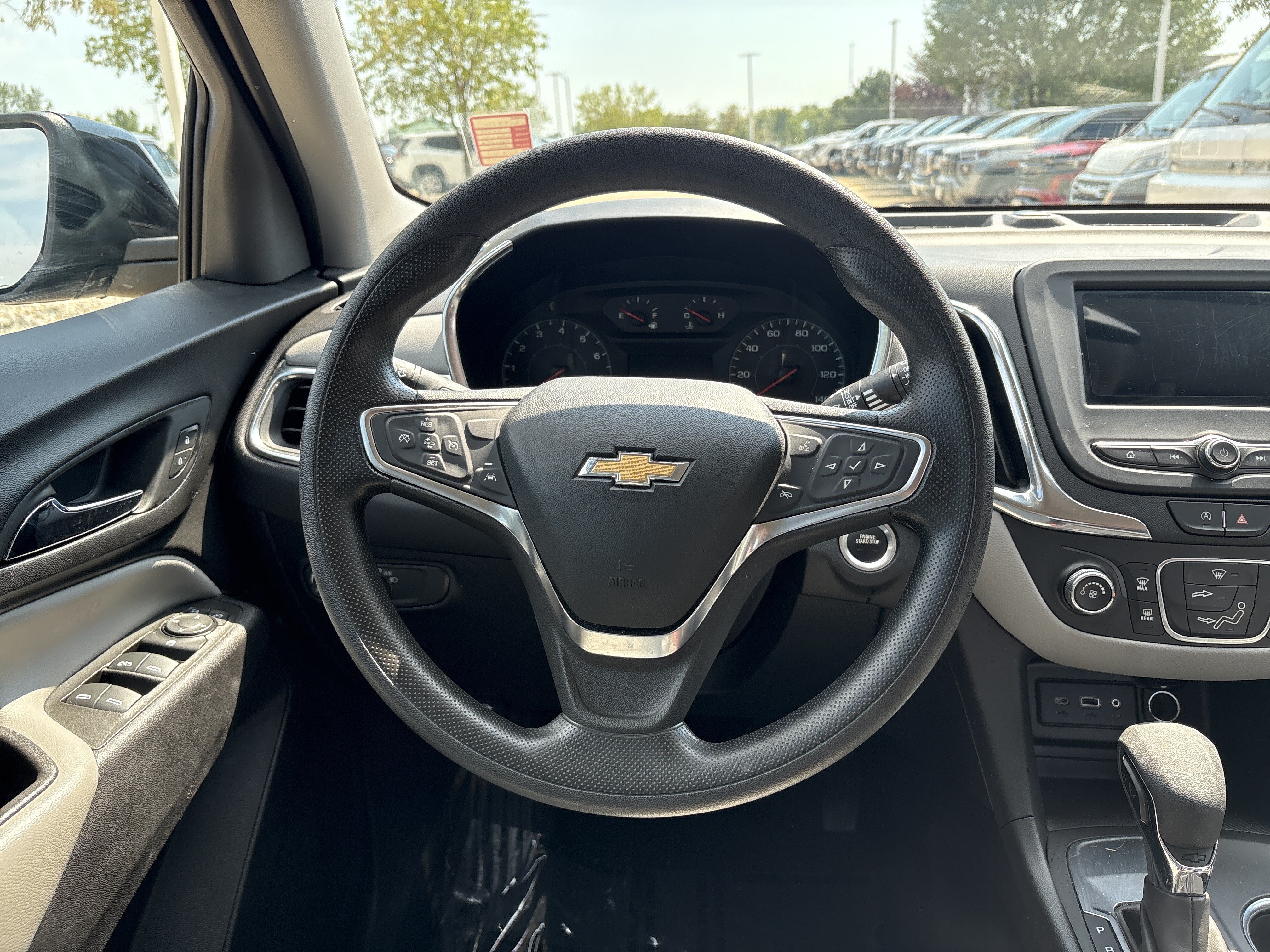 Used 2024 Chevrolet Equinox LS w/ Midnight Edition FWD image 16