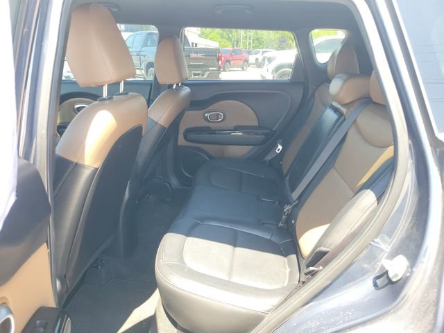 Used 2016 Kia Soul + w/ Audio Package FWD image 8