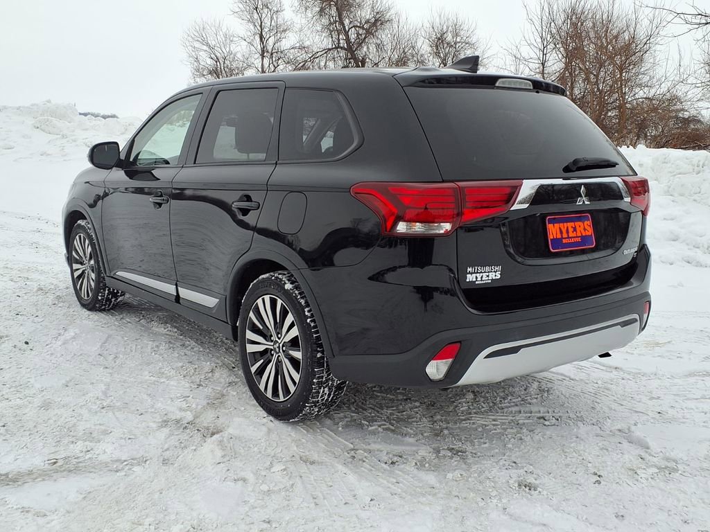 Used 2019 Mitsubishi Outlander FWD image 31