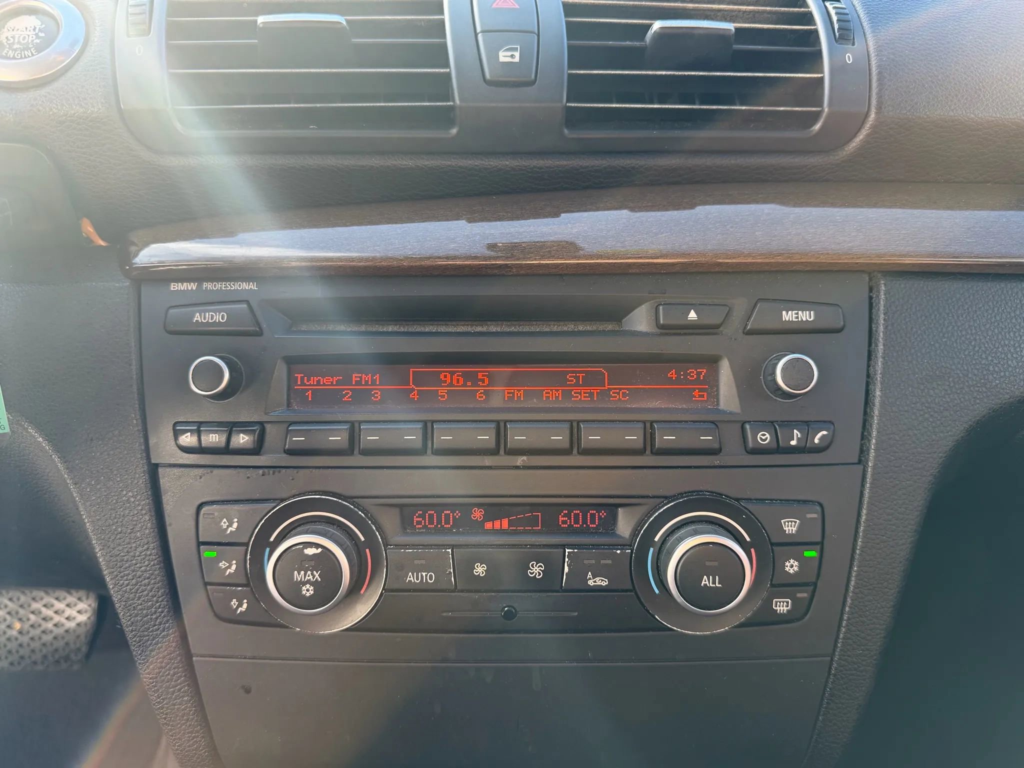 Used 2011 BMW 128i Coupe image 19