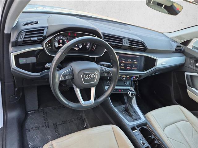 Used 2021 Audi Q3 2.0T Premium w/ Convenience Package AWD/4WD image 10