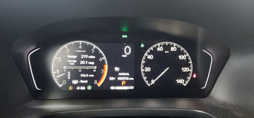 Used 2025 Honda Pilot EX-L image 13