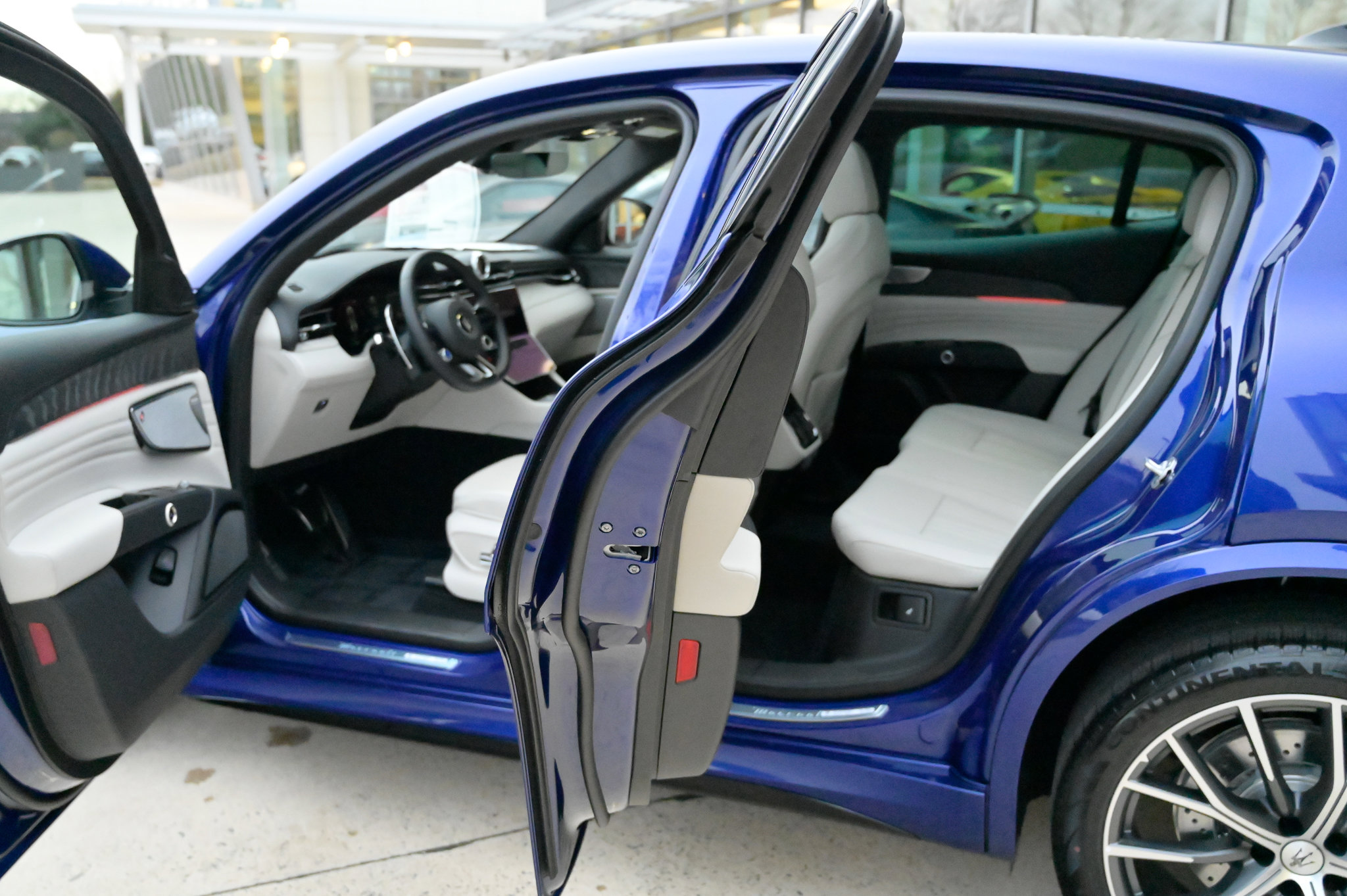 New 2026 Maserati Grecale Modena image 35