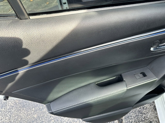 Used 2019 Toyota Corolla L image 22