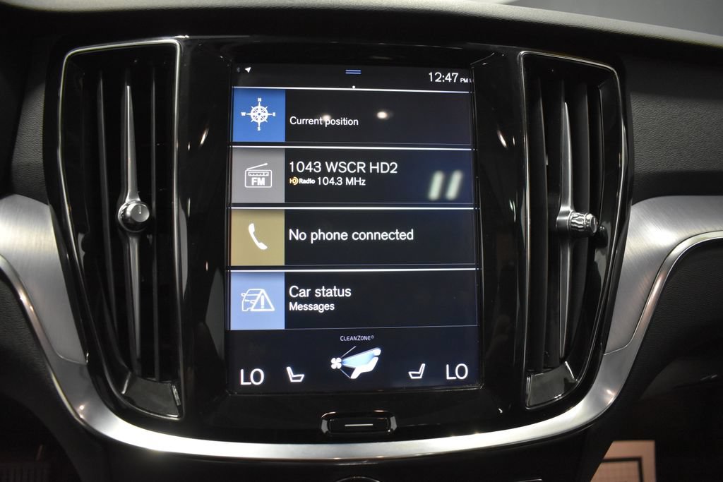 Used 2020 Volvo S60 T6 Momentum AWD/4WD image 21