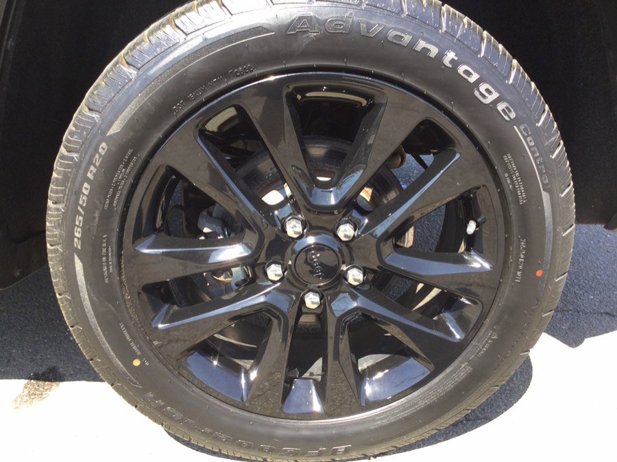 Used 2018 Jeep Grand Cherokee Altitude AWD/4WD image 44