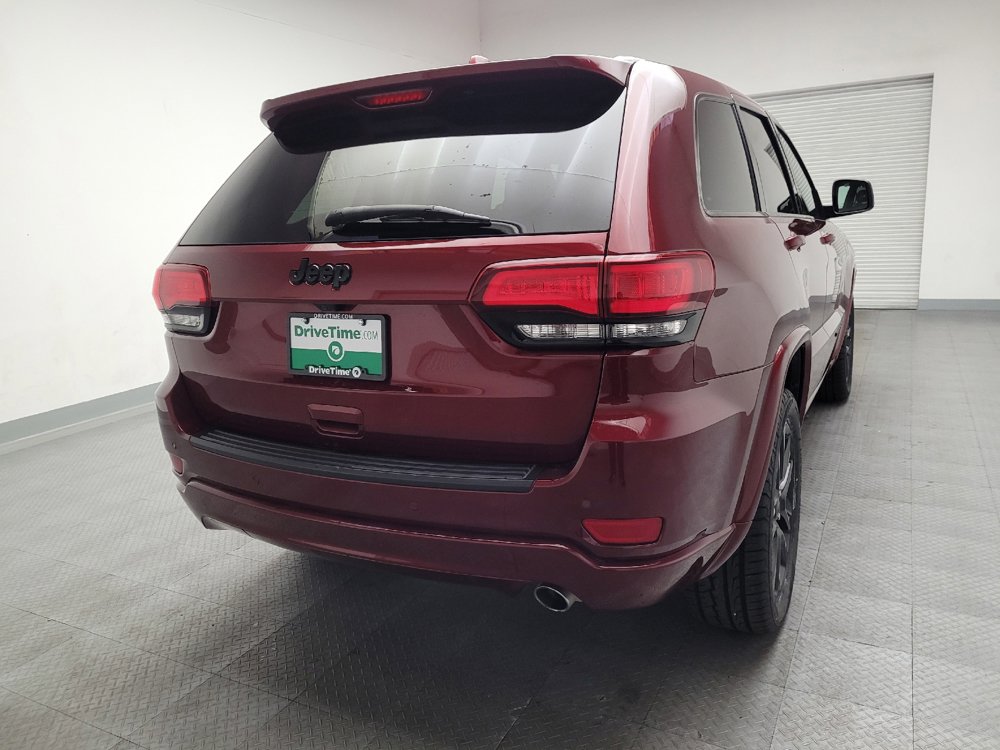 Used 2021 Jeep Grand Cherokee Laredo X RWD image 7