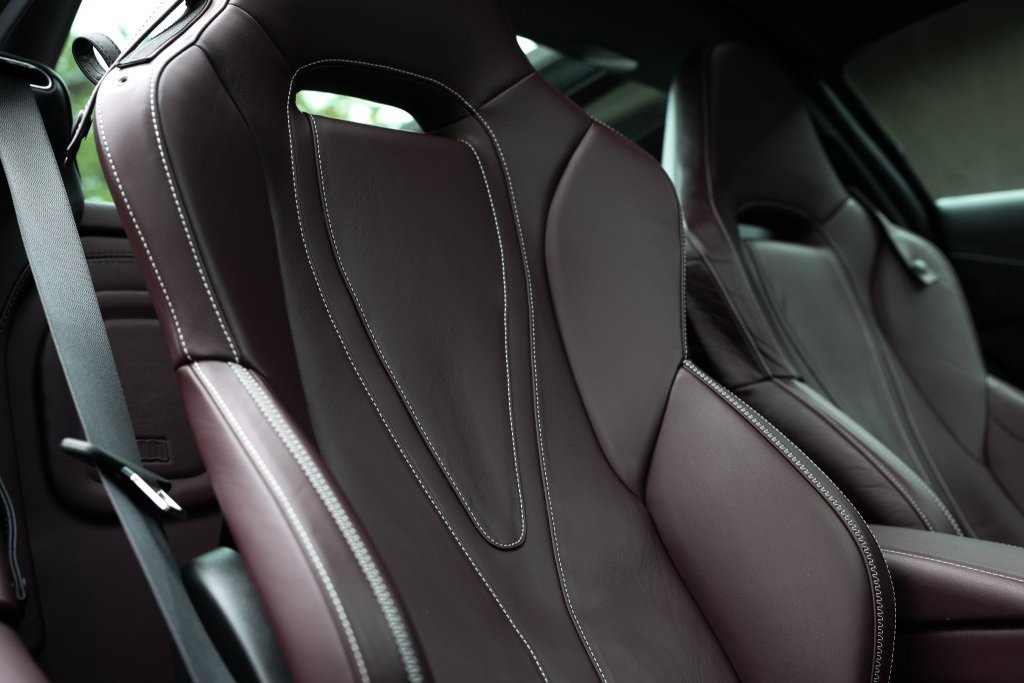 Used 2018 McLaren 720S Performance image 3