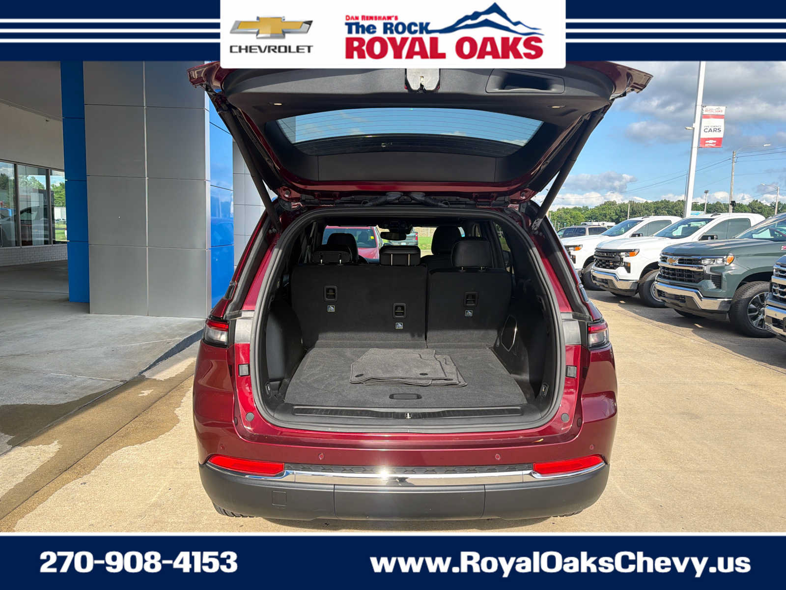 Used 2024 Jeep Grand Cherokee Limited AWD/4WD image 5