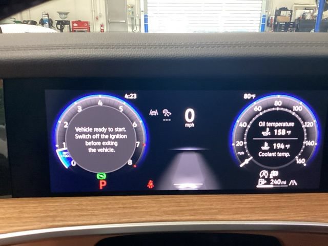 Used 2025 Volkswagen Tiguan SEL R-Line AWD/4WD image 9
