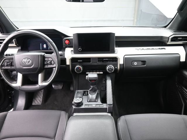 Used 2024 Toyota Tacoma TRD Off-Road image 24