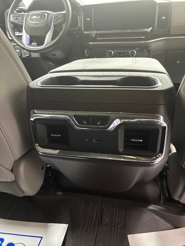 Used 2025 GMC Sierra 1500 SLT AWD/4WD image 21