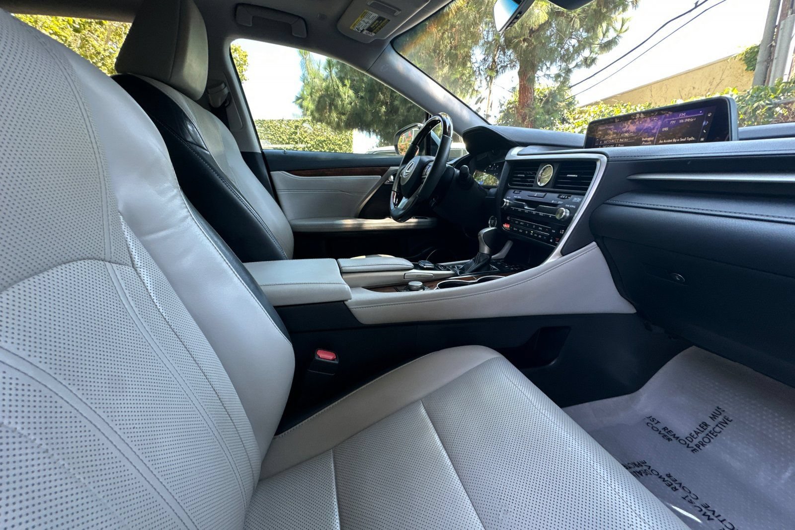 Used 2019 Lexus RX 350 FWD image 16