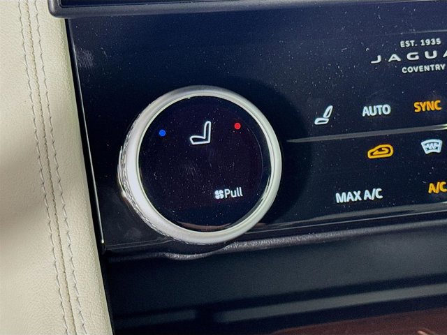 New 2026 Jaguar F-PACE R-Dynamic S image 23