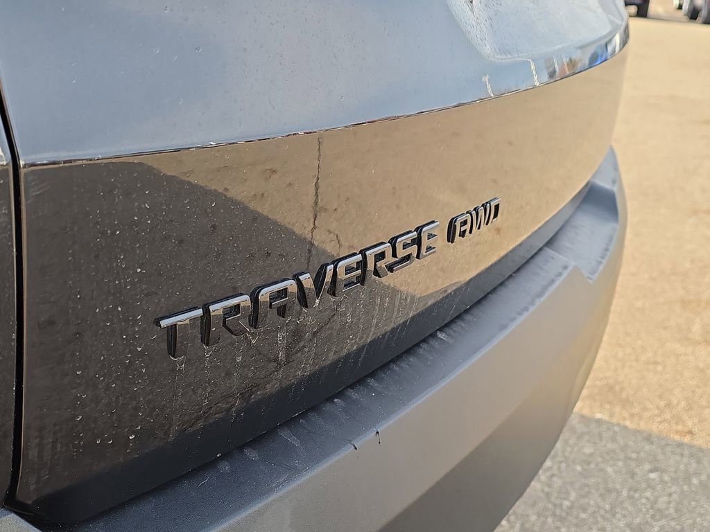 Certified 2023 Chevrolet Traverse RS w/ LPO, Floor Liner Package image 38