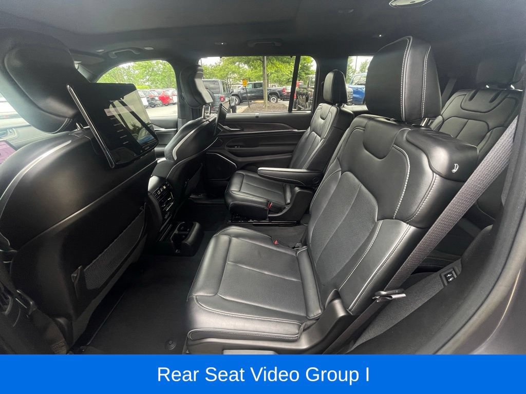 Certified 2025 Jeep Grand Cherokee L Overland w/ Advanced Protech Group III AWD/4WD image 18