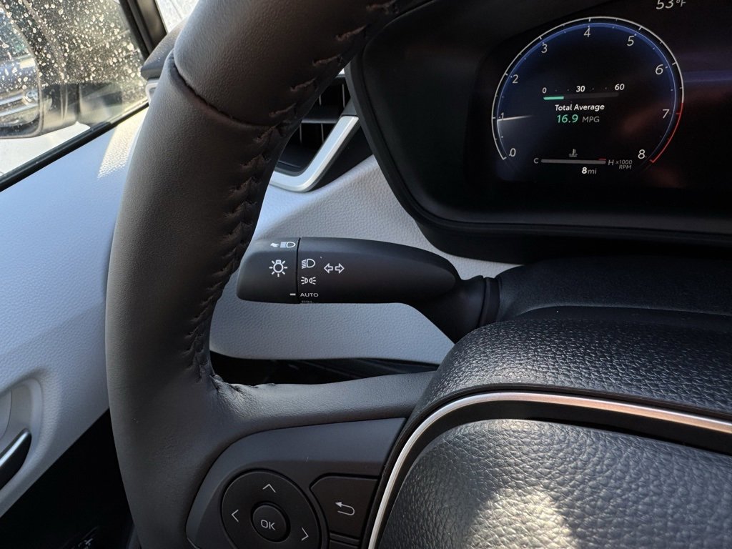 Used 2026 Toyota Corolla SE image 23