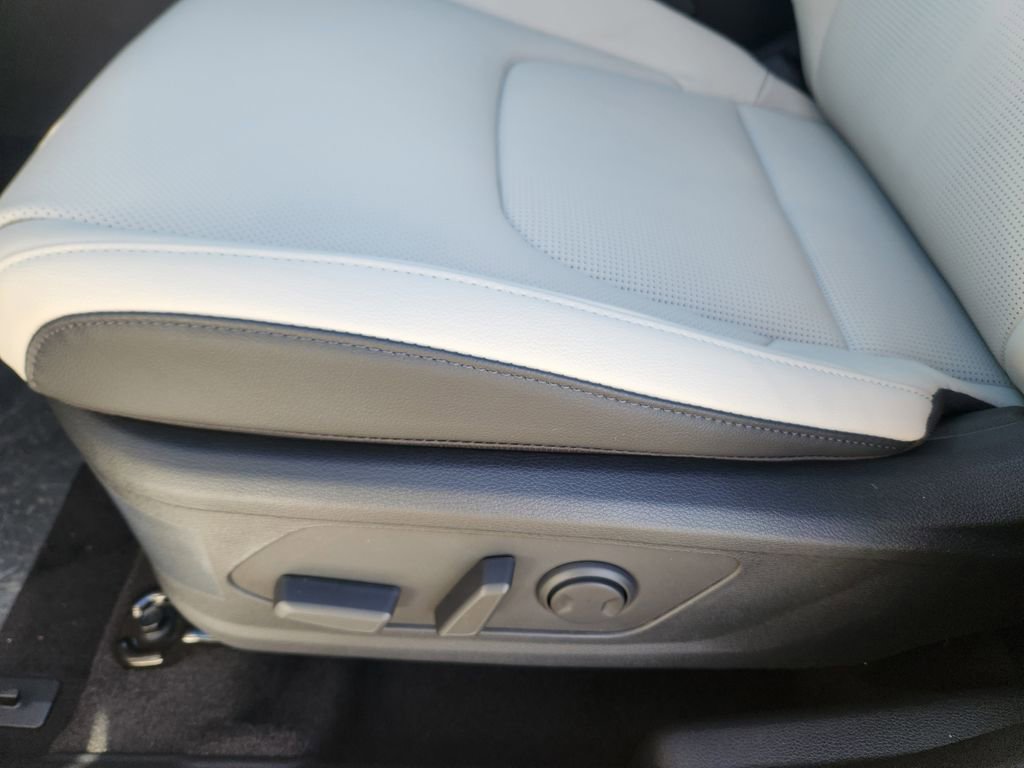 New 2026 Kia Sportage EX image 9